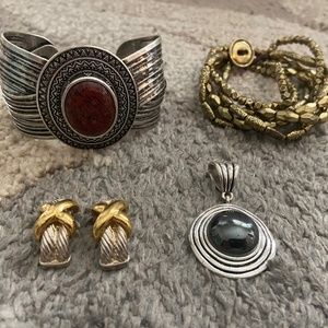 Premiere jewelry lot